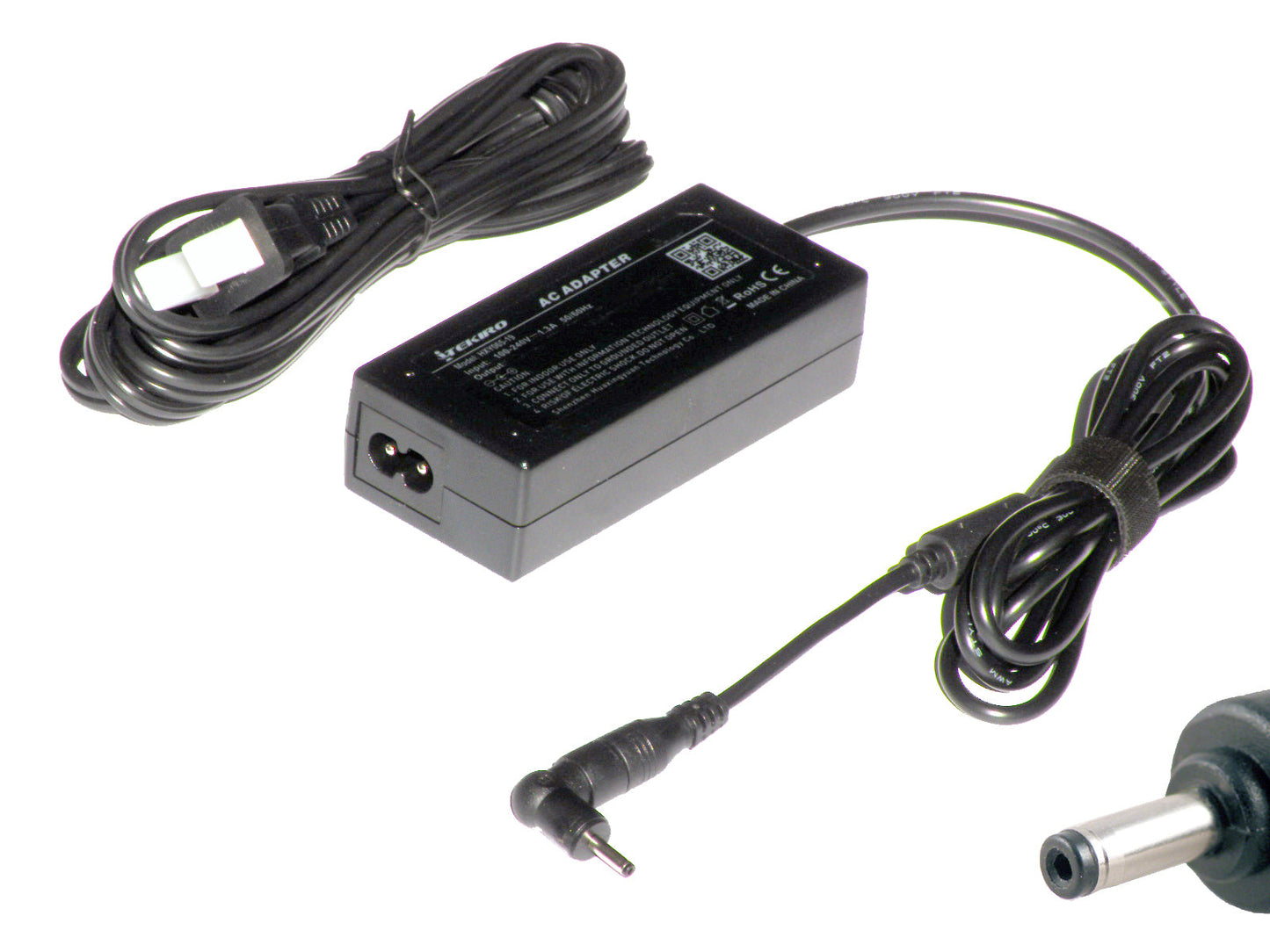 Picture of the adapter with its DC plug tip